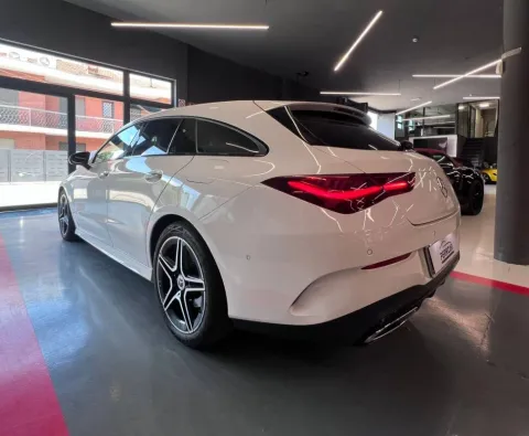 Mercedes CLA Shooting Brake 220 d AMG Line Premium Plus auto - Immagine 5