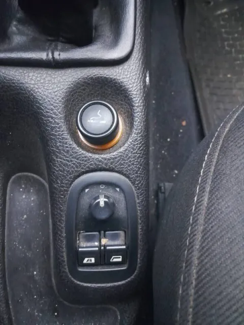 Peugeot 206 CC 2.0 16v - Immagine 18