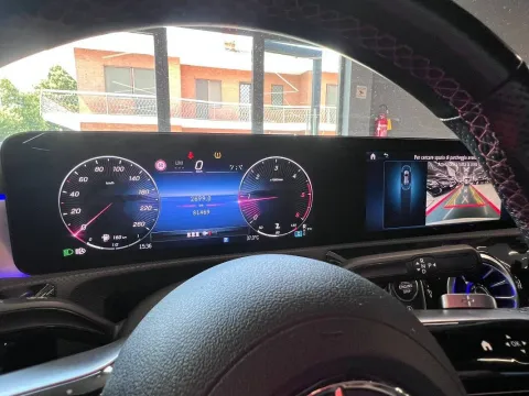 Mercedes CLA Shooting Brake 220 d AMG Line Premium Plus auto - Immagine 14