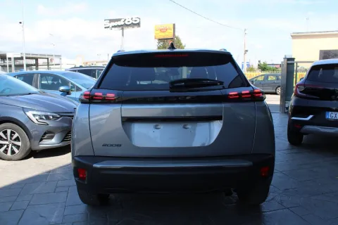 Peugeot 2008 1.2 puretech Allure s&s 100cv - Immagine 7