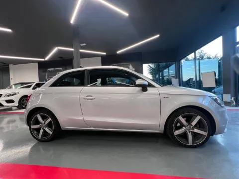 Audi A1 1.4 tfsi Ambition 122cv s-tronic - Immagine 8
