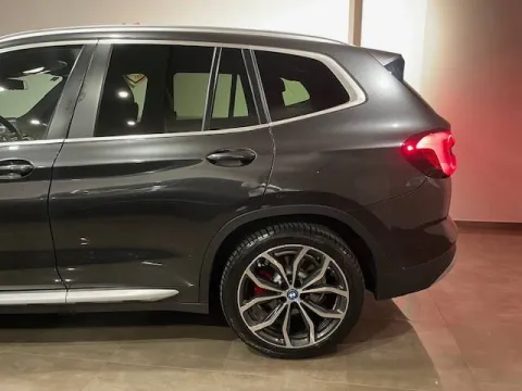BMW X3 xdrive30e auto - Immagine 11