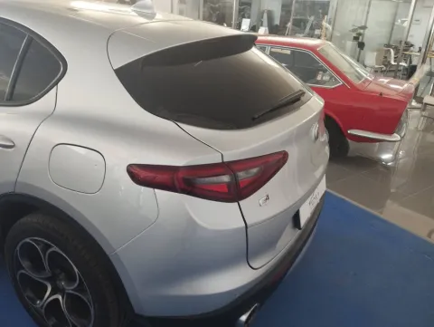 Alfa Romeo Stelvio 2.2 t Veloce Ti Q4 210cv auto - Immagine 5