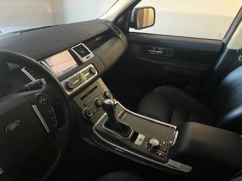 Land Rover Range Rover Sport 3.0 tdV6 HSE auto - Immagine 4