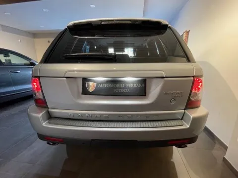 Land Rover Range Rover Sport 3.0 tdV6 HSE auto - Immagine 12