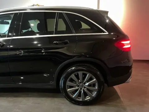 Mercedes GLC 220 d Business 4matic auto - Immagine 10