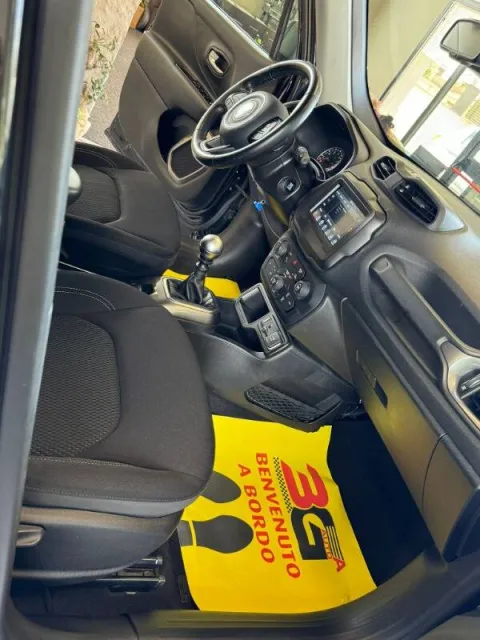 Jeep Renegade 1.0 t3 Limited 2wd - Immagine 9