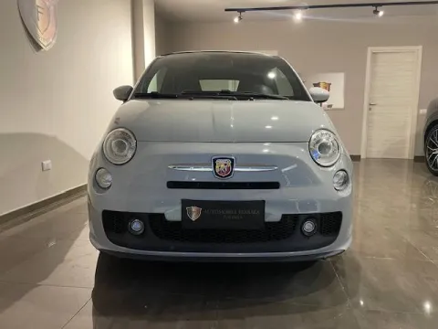 Abarth 500C 1.4 16v t. t-jet bicol. 140cv MTA - Immagine 2