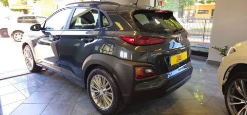Hyundai Kona 1.6 crdi Style 2wd 115cv - Immagine 3