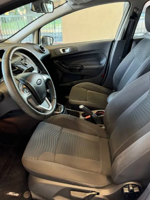Ford Fiesta 5p 1.0 Business 80cv - Immagine 8