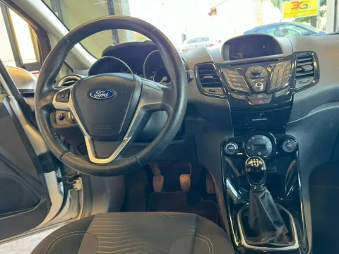 Ford Fiesta 5p 1.0 Business 80cv - Immagine 20