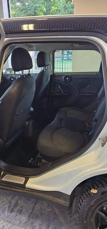 Mini Mini Countryman 2.0 Cooper D Business auto E6 - Immagine 3