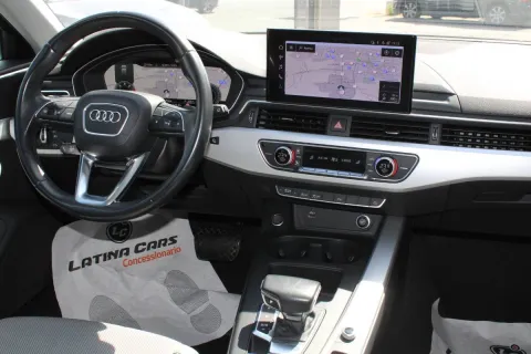 Audi A4 Avant 30 2.0 tdi mhev Business Advanced 136cv s-tronic - Immagine 11