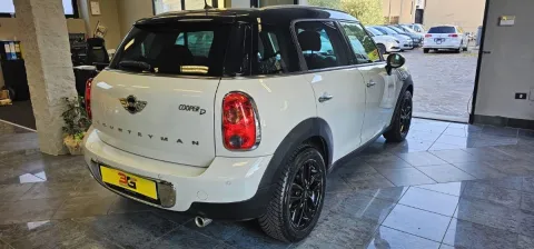 Mini Mini Countryman 2.0 Cooper D Business auto E6 - Immagine 7