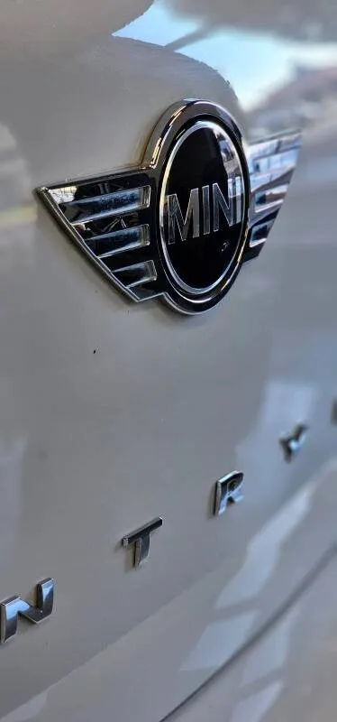 Mini Mini Countryman 2.0 Cooper D Business auto E6 - Immagine 12