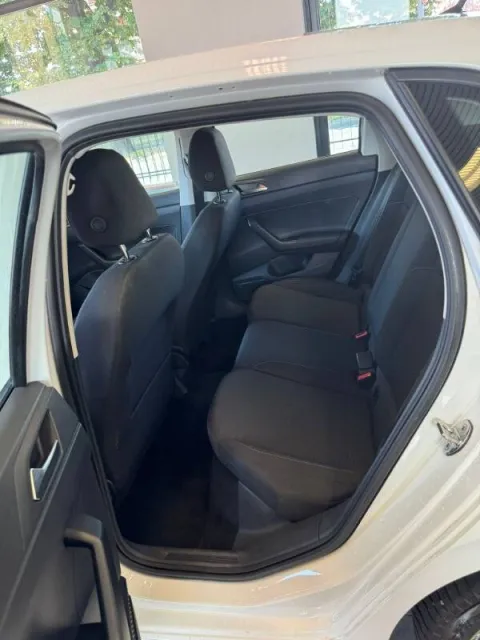 Volkswagen Polo 5p 1.6 tdi Comfortline 95cv dsg - Immagine 9