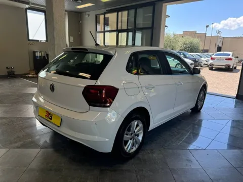Volkswagen Polo 5p 1.6 tdi Comfortline 95cv dsg - Immagine 12
