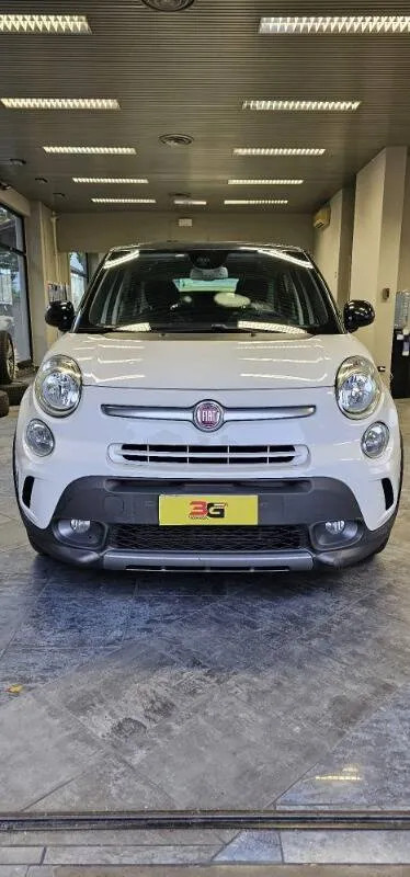 Fiat 500L 1.3 mjt Trekking 85cv - Immagine 3