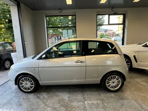 Lancia Ypsilon 1.2 8v Argento - Immagine 15