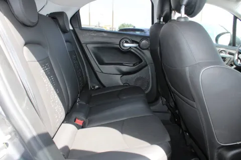 Fiat 500X 1.6 mjt City Cross 4x2 120cv dct - Immagine 8