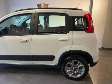 Fiat Panda 1.3 mjt 16v 4x4 75cv - Immagine 8