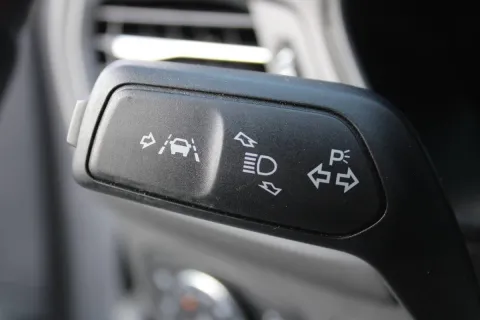 Ford Focus SW 1.5 ecoblue ST-Line 115cv auto - Immagine 18