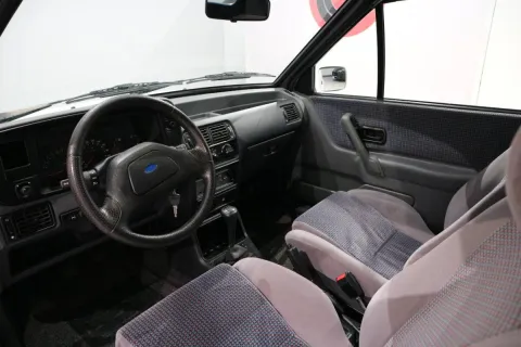 Ford Escort Cabrio 1.4 XR3 - Immagine 7