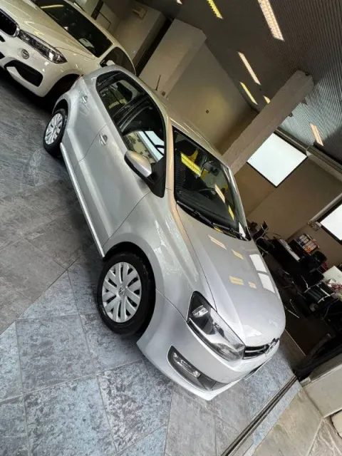 Volkswagen Polo 5p 1.4 Comfortline - Immagine 12