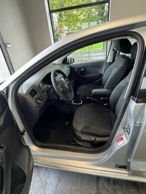 Volkswagen Polo 5p 1.4 Comfortline - Immagine 15