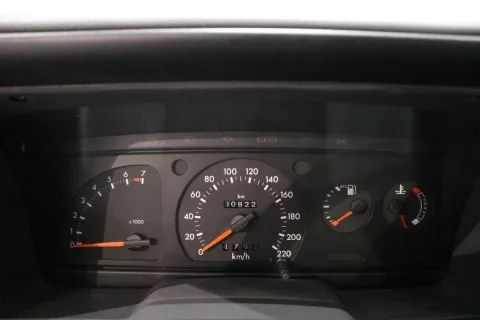Ford Escort Cabrio 1.4 XR3 - Immagine 11