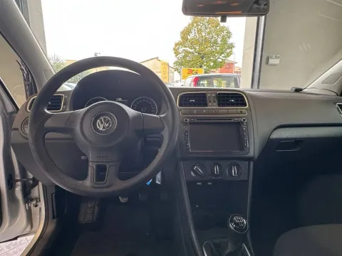 Volkswagen Polo 5p 1.4 Comfortline - Immagine 17