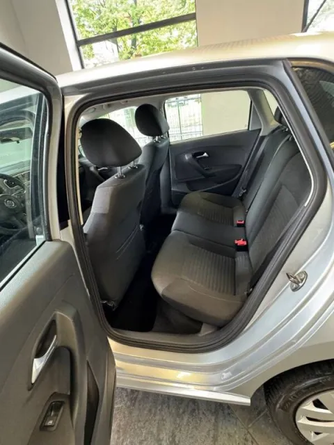Volkswagen Polo 5p 1.4 Comfortline - Immagine 19