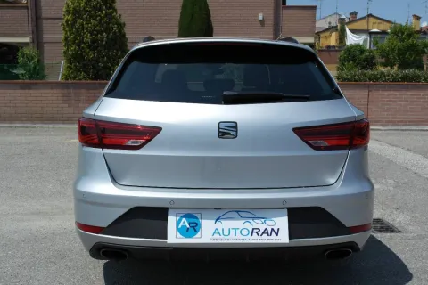 Seat Leon ST 2.0 tsi Cupra 300cv dsg - Immagine 4