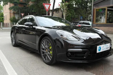 Porsche Panamera Sport Turismo 4.0 Turbo S e-hybrid auto - Immagine 7