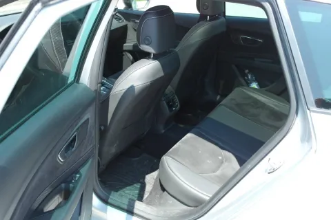 Seat Leon ST 2.0 tsi Cupra 300cv dsg - Immagine 11