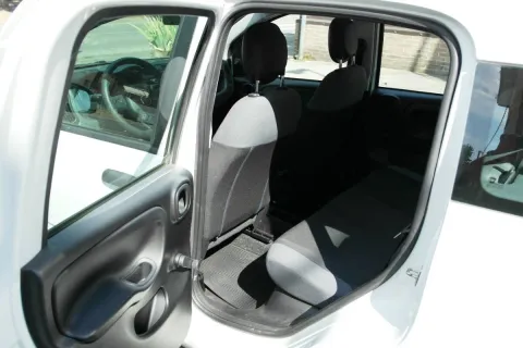 Fiat Panda 1.2 Lounge s&s 69cv my19 - Immagine 12