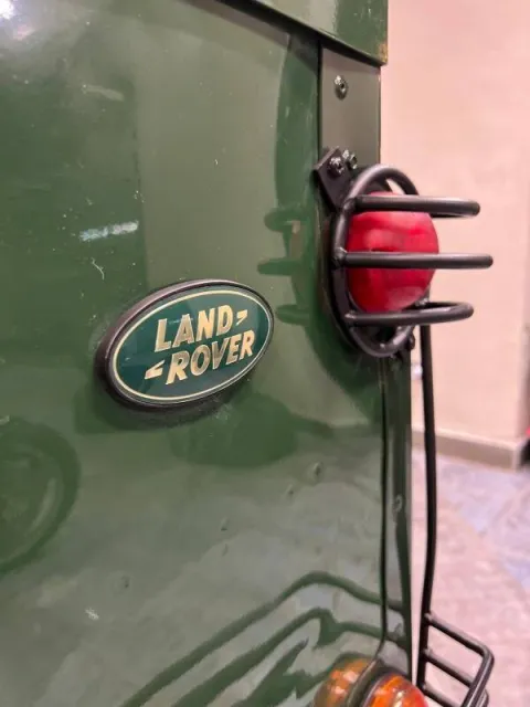 Land Rover Defender 90 2.5 td5 County SW - Immagine 8