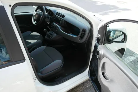 Fiat Panda 1.2 Lounge s&s 69cv my19 - Immagine 14