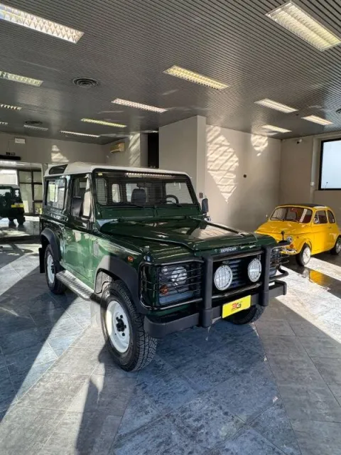 Land Rover Defender 90 2.5 td5 County SW - Immagine 10