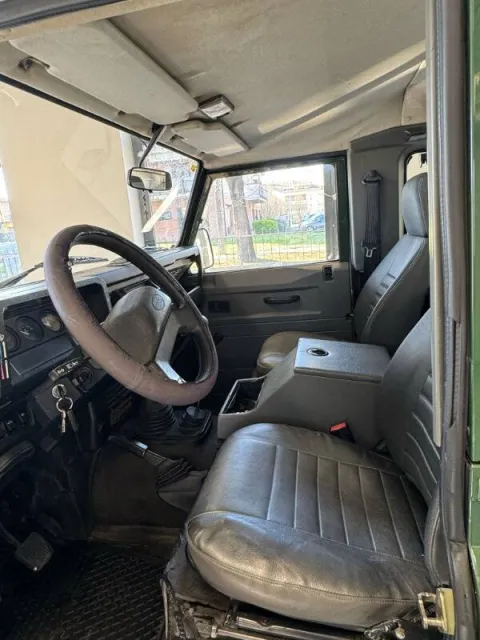 Land Rover Defender 90 2.5 td5 County SW - Immagine 13