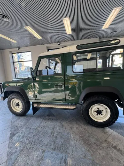 Land Rover Defender 90 2.5 td5 County SW - Immagine 18