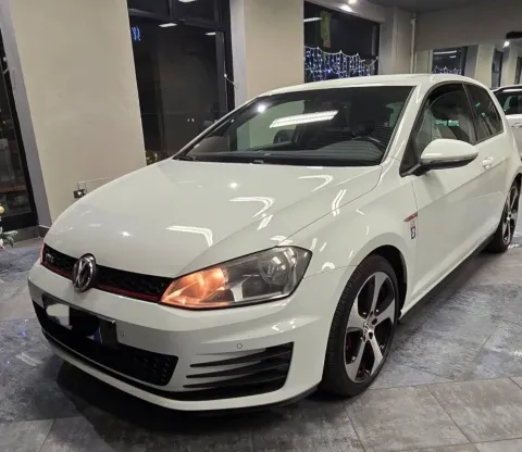 Volkswagen Golf 3p 2.0 tsi Gti - Immagine 1