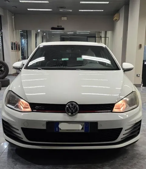 Volkswagen Golf 3p 2.0 tsi Gti - Immagine 2