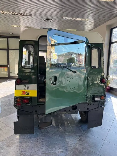 Land Rover Defender 90 2.5 td5 County SW - Immagine 25