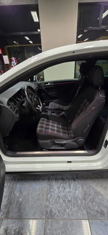 Volkswagen Golf 3p 2.0 tsi Gti - Immagine 8