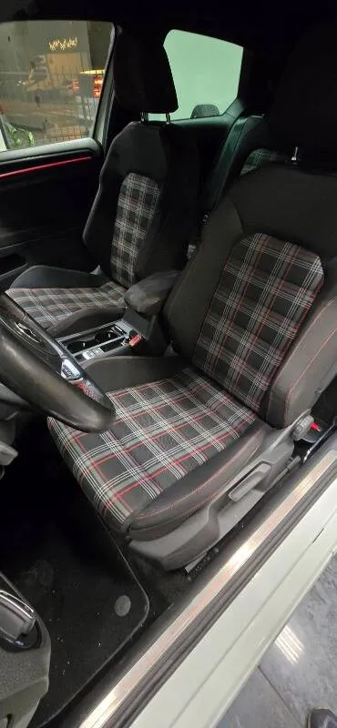 Volkswagen Golf 3p 2.0 tsi Gti - Immagine 9