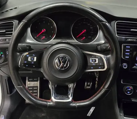 Volkswagen Golf 3p 2.0 tsi Gti - Immagine 10