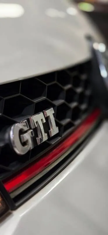 Volkswagen Golf 3p 2.0 tsi Gti - Immagine 12