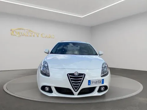 Alfa Romeo Giulietta 1.6 jtdm Distinctive E5+ - Immagine 3