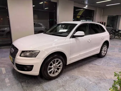 Audi Q5 2.0 tdi quattro 170cv dpf - Immagine 1